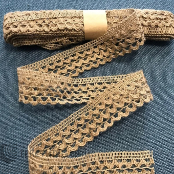 Тесьма из мешковины 3 зигзага Ш-3,6 см 														